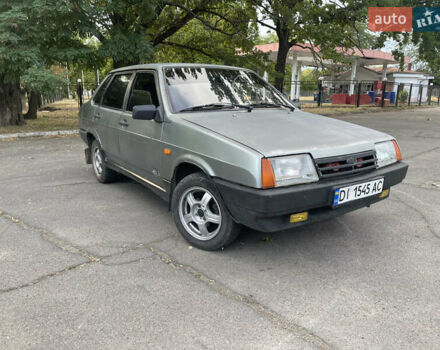 Зеленый ВАЗ 21099, объемом двигателя 1.5 л и пробегом 300 тыс. км за 900 $, фото 2 на Automoto.ua