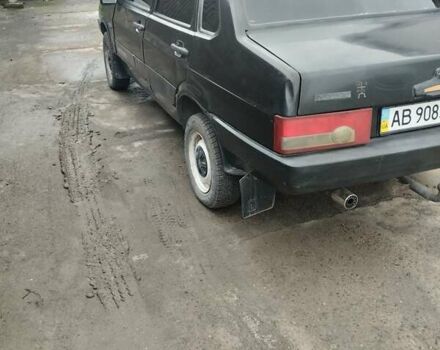 Зеленый ВАЗ 21099, объемом двигателя 1.6 л и пробегом 170 тыс. км за 700 $, фото 2 на Automoto.ua