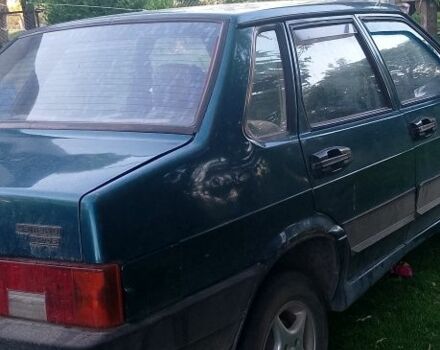 Зеленый ВАЗ 21099, объемом двигателя 1.5 л и пробегом 230 тыс. км за 1200 $, фото 2 на Automoto.ua