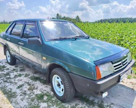 Зеленый ВАЗ 21099, объемом двигателя 1.5 л и пробегом 210 тыс. км за 1200 $, фото 4 на Automoto.ua