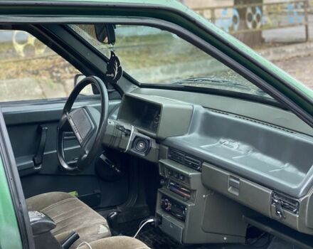 Зеленый ВАЗ 21099, объемом двигателя 1.5 л и пробегом 300 тыс. км за 700 $, фото 10 на Automoto.ua