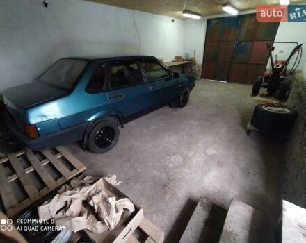 Зеленый ВАЗ 21099, объемом двигателя 1.6 л и пробегом 500 тыс. км за 1100 $, фото 6 на Automoto.ua