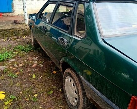 Зеленый ВАЗ 21099, объемом двигателя 1.5 л и пробегом 83 тыс. км за 900 $, фото 2 на Automoto.ua