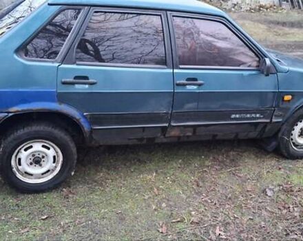 Зеленый ВАЗ 21099, объемом двигателя 1.5 л и пробегом 325 тыс. км за 1000 $, фото 10 на Automoto.ua