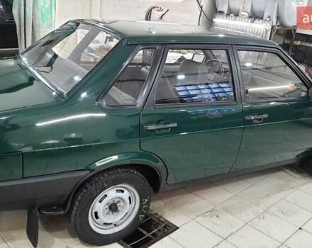 Зеленый ВАЗ 21099, объемом двигателя 1.5 л и пробегом 20 тыс. км за 2700 $, фото 2 на Automoto.ua