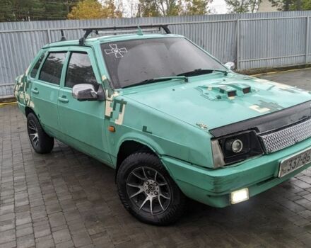 Зеленый ВАЗ 21099, объемом двигателя 1.5 л и пробегом 300 тыс. км за 850 $, фото 1 на Automoto.ua