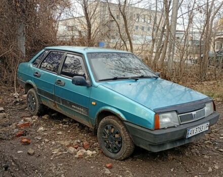 Зеленый ВАЗ 21099, объемом двигателя 0 л и пробегом 1000 тыс. км за 650 $, фото 2 на Automoto.ua