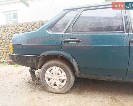 Зеленый ВАЗ 21099, объемом двигателя 1.6 л и пробегом 180 тыс. км за 961 $, фото 3 на Automoto.ua