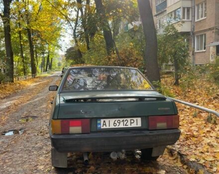 Зеленый ВАЗ 21099, объемом двигателя 1.5 л и пробегом 100 тыс. км за 1000 $, фото 1 на Automoto.ua