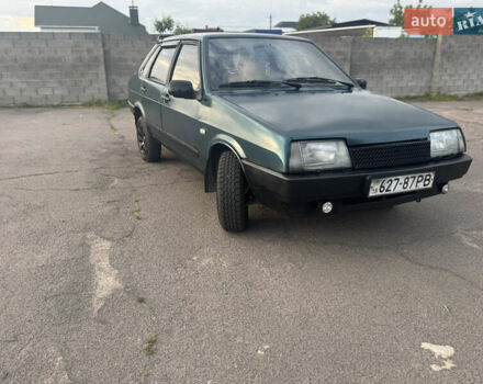 Зеленый ВАЗ 21099, объемом двигателя 1.5 л и пробегом 290 тыс. км за 1000 $, фото 3 на Automoto.ua