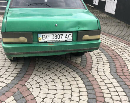 Зеленый ВАЗ 21099, объемом двигателя 1.6 л и пробегом 350 тыс. км за 950 $, фото 2 на Automoto.ua