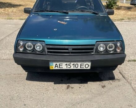 Зеленый ВАЗ 21099, объемом двигателя 1.5 л и пробегом 460 тыс. км за 1000 $, фото 2 на Automoto.ua