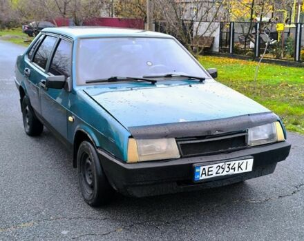 Зеленый ВАЗ 21099, объемом двигателя 1.5 л и пробегом 300 тыс. км за 833 $, фото 6 на Automoto.ua
