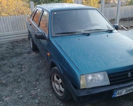 Зеленый ВАЗ 21099, объемом двигателя 1.5 л и пробегом 350 тыс. км за 832 $, фото 3 на Automoto.ua