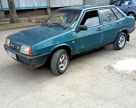 Зеленый ВАЗ 21099, объемом двигателя 1.5 л и пробегом 123 тыс. км за 1000 $, фото 2 на Automoto.ua
