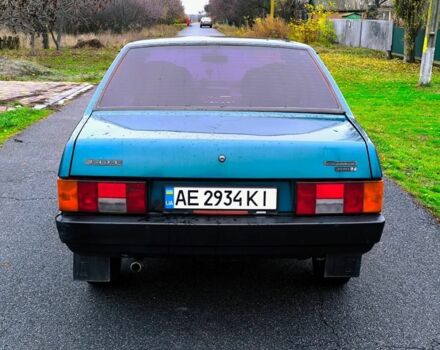 Зеленый ВАЗ 21099, объемом двигателя 1.5 л и пробегом 300 тыс. км за 833 $, фото 4 на Automoto.ua