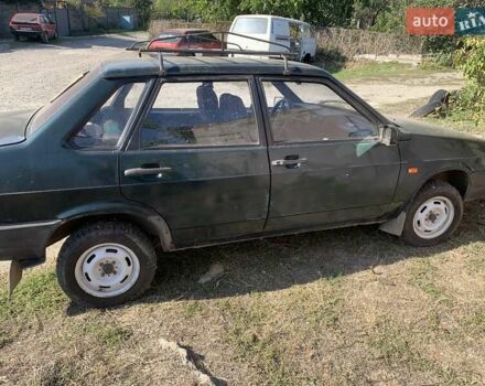 Зеленый ВАЗ 21099, объемом двигателя 1.5 л и пробегом 145 тыс. км за 1000 $, фото 1 на Automoto.ua