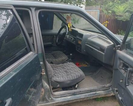 Зеленый ВАЗ 21099, объемом двигателя 1.5 л и пробегом 232 тыс. км за 1000 $, фото 1 на Automoto.ua