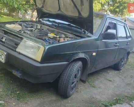 Зелений ВАЗ 21099, об'ємом двигуна 1.5 л та пробігом 201 тис. км за 900 $, фото 2 на Automoto.ua