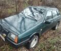 Зеленый ВАЗ 21099, объемом двигателя 1.5 л и пробегом 300 тыс. км за 750 $, фото 1 на Automoto.ua