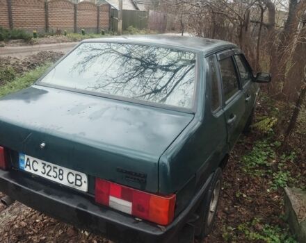 Зеленый ВАЗ 21099, объемом двигателя 1.5 л и пробегом 300 тыс. км за 750 $, фото 2 на Automoto.ua