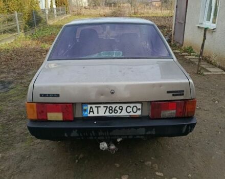 Зеленый ВАЗ 21099, объемом двигателя 1.5 л и пробегом 399 тыс. км за 470 $, фото 5 на Automoto.ua