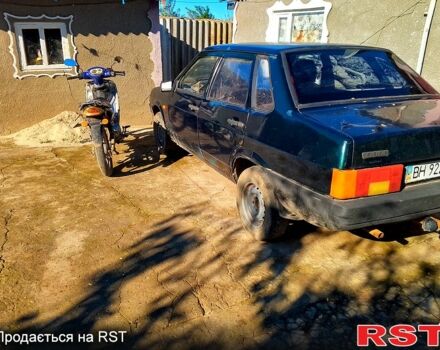 Зеленый ВАЗ 21099, объемом двигателя 1.5 л и пробегом 32 тыс. км за 800 $, фото 1 на Automoto.ua