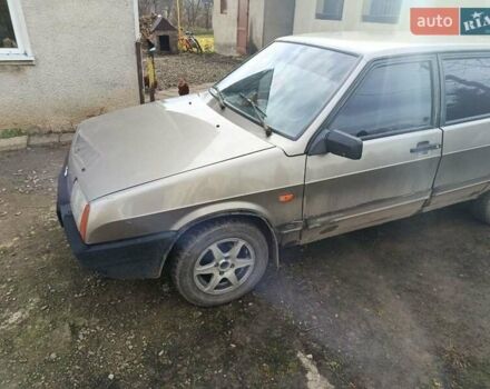 Зеленый ВАЗ 21099, объемом двигателя 1.5 л и пробегом 399 тыс. км за 470 $, фото 2 на Automoto.ua