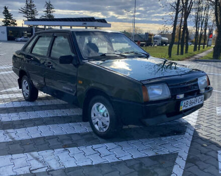 Зеленый ВАЗ 21099, объемом двигателя 1.5 л и пробегом 160 тыс. км за 850 $, фото 2 на Automoto.ua