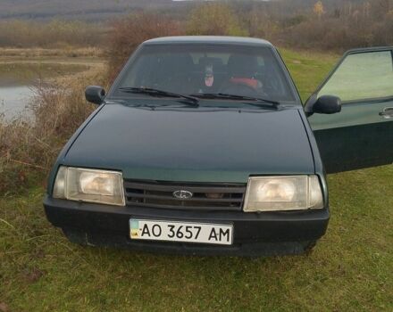 Зеленый ВАЗ 21099, объемом двигателя 1.5 л и пробегом 100 тыс. км за 1000 $, фото 1 на Automoto.ua