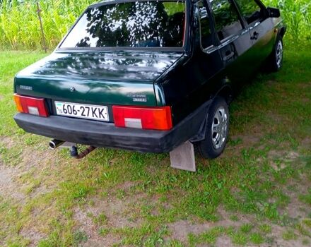 Зеленый ВАЗ 21099, объемом двигателя 1.5 л и пробегом 175 тыс. км за 1100 $, фото 1 на Automoto.ua
