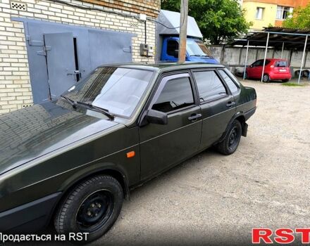 Зеленый ВАЗ 21099, объемом двигателя 1.5 л и пробегом 178 тыс. км за 2100 $, фото 4 на Automoto.ua