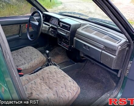 Зеленый ВАЗ 21099, объемом двигателя 1.5 л и пробегом 168 тыс. км за 1550 $, фото 3 на Automoto.ua