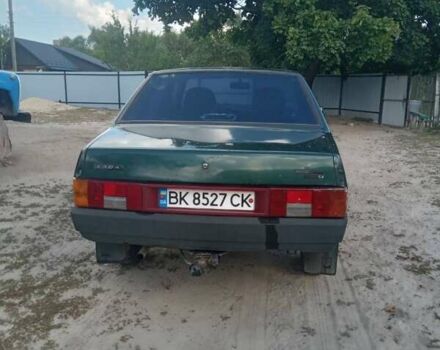 Зеленый ВАЗ 21099, объемом двигателя 1.6 л и пробегом 160 тыс. км за 900 $, фото 3 на Automoto.ua