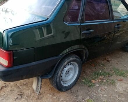 ВАЗ 21099 2003 в Черновцах на Automoto.ua Зеленый ВАЗ 21099, объемом двигателя 1.5 л и пробегом 50 тыс. км за 1250 $, фото 4 на Automoto.ua