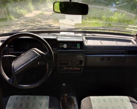 Зелений ВАЗ 21099, об'ємом двигуна 1.5 л та пробігом 85 тис. км за 1100 $, фото 4 на Automoto.ua