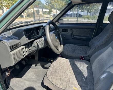 Зеленый ВАЗ 21099, объемом двигателя 1.5 л и пробегом 178 тыс. км за 1099 $, фото 7 на Automoto.ua