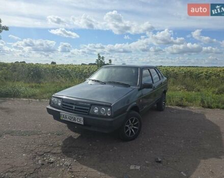 Зеленый ВАЗ 21099, объемом двигателя 1.5 л и пробегом 76 тыс. км за 2300 $, фото 10 на Automoto.ua