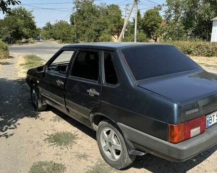 Зеленый ВАЗ 21099, объемом двигателя 1.5 л и пробегом 220 тыс. км за 1950 $, фото 3 на Automoto.ua