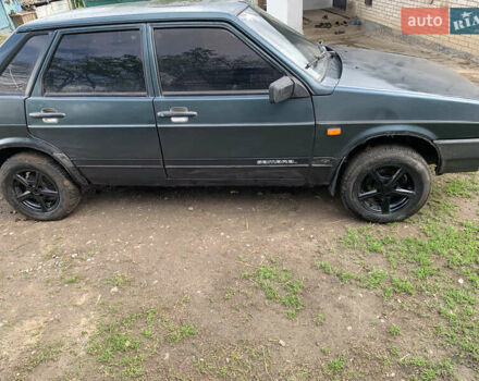 Зеленый ВАЗ 21099, объемом двигателя 1.6 л и пробегом 240 тыс. км за 1450 $, фото 2 на Automoto.ua