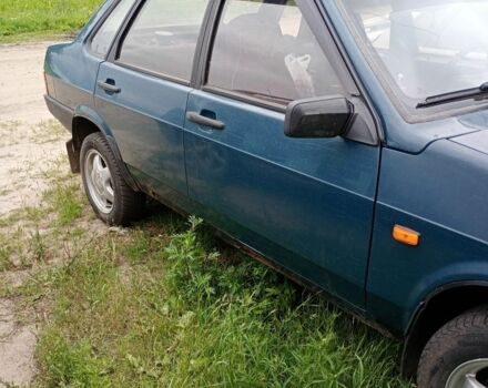 Зеленый ВАЗ 21099, объемом двигателя 1.5 л и пробегом 300 тыс. км за 1200 $, фото 1 на Automoto.ua