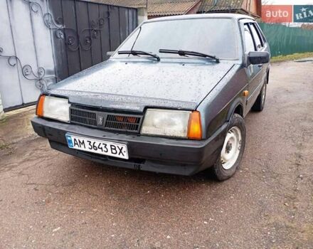 Зеленый ВАЗ 21099, объемом двигателя 1.5 л и пробегом 220 тыс. км за 1500 $, фото 3 на Automoto.ua