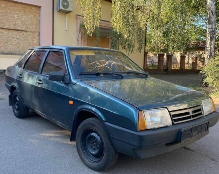 Зеленый ВАЗ 21099, объемом двигателя 1.5 л и пробегом 300 тыс. км за 2050 $, фото 2 на Automoto.ua