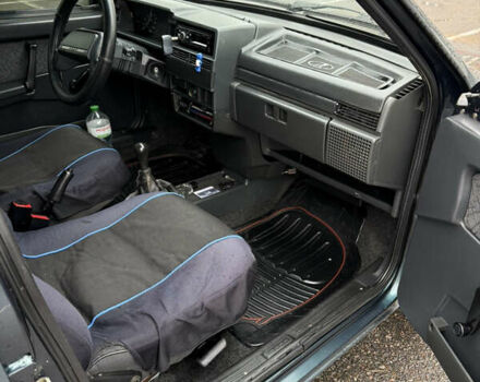 Зелений ВАЗ 21099, об'ємом двигуна 1.5 л та пробігом 163 тис. км за 2000 $, фото 8 на Automoto.ua