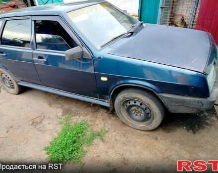 Зеленый ВАЗ 21099, объемом двигателя 1.5 л и пробегом 250 тыс. км за 1000 $, фото 2 на Automoto.ua
