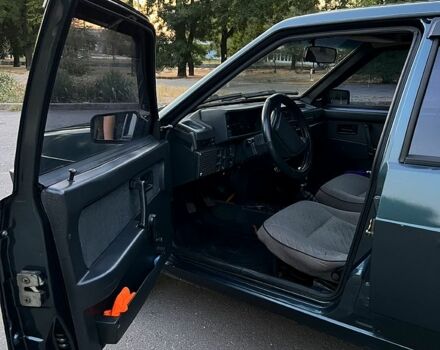 Зеленый ВАЗ 21099, объемом двигателя 1.5 л и пробегом 298 тыс. км за 2750 $, фото 1 на Automoto.ua