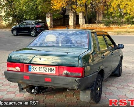 Зелений ВАЗ 21099, об'ємом двигуна 1.5 л та пробігом 300 тис. км за 1899 $, фото 5 на Automoto.ua