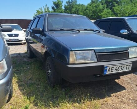 Зеленый ВАЗ 21099, объемом двигателя 1.5 л и пробегом 200 тыс. км за 1800 $, фото 1 на Automoto.ua