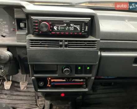 Зелений ВАЗ 21099, об'ємом двигуна 1.6 л та пробігом 155 тис. км за 1850 $, фото 14 на Automoto.ua