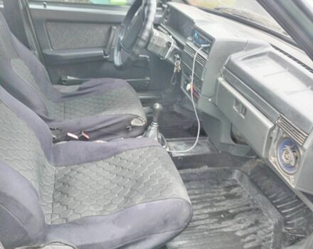 Зелений ВАЗ 21099, об'ємом двигуна 1.5 л та пробігом 287 тис. км за 1850 $, фото 5 на Automoto.ua